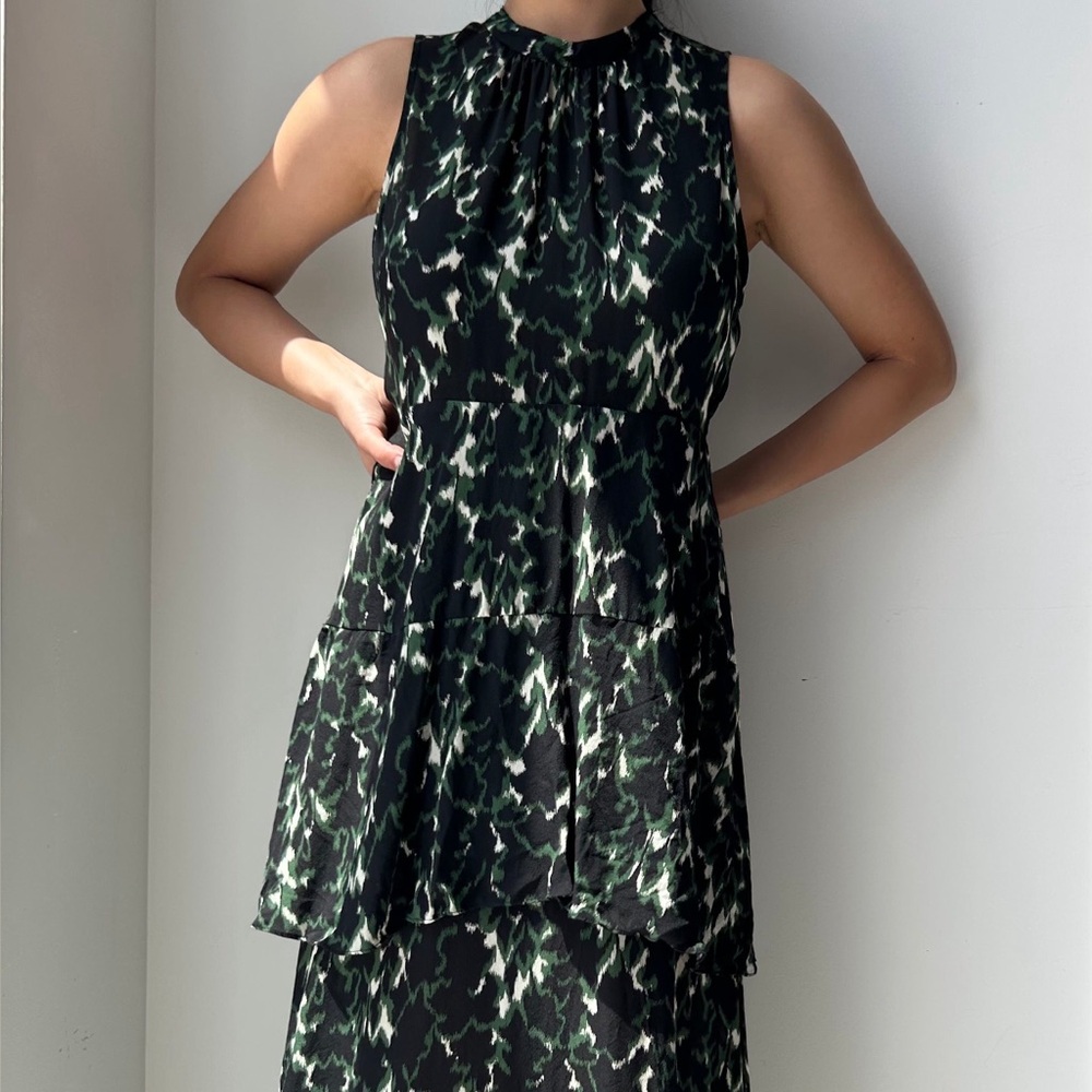 A.L.C. Green Abstract Print Sleeveless Silk Midi Dress - Medium